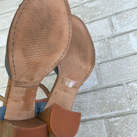 Clarks blue leather heels - Picture 8 of 9